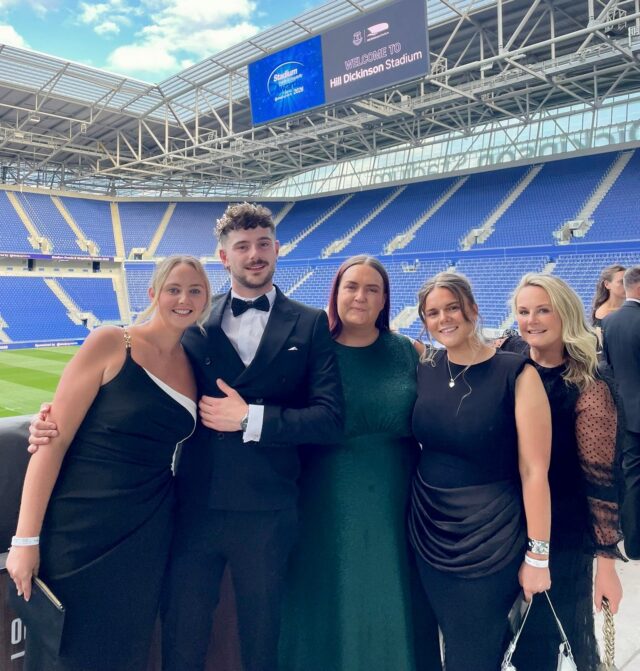Headingley Team - Stadium Experience